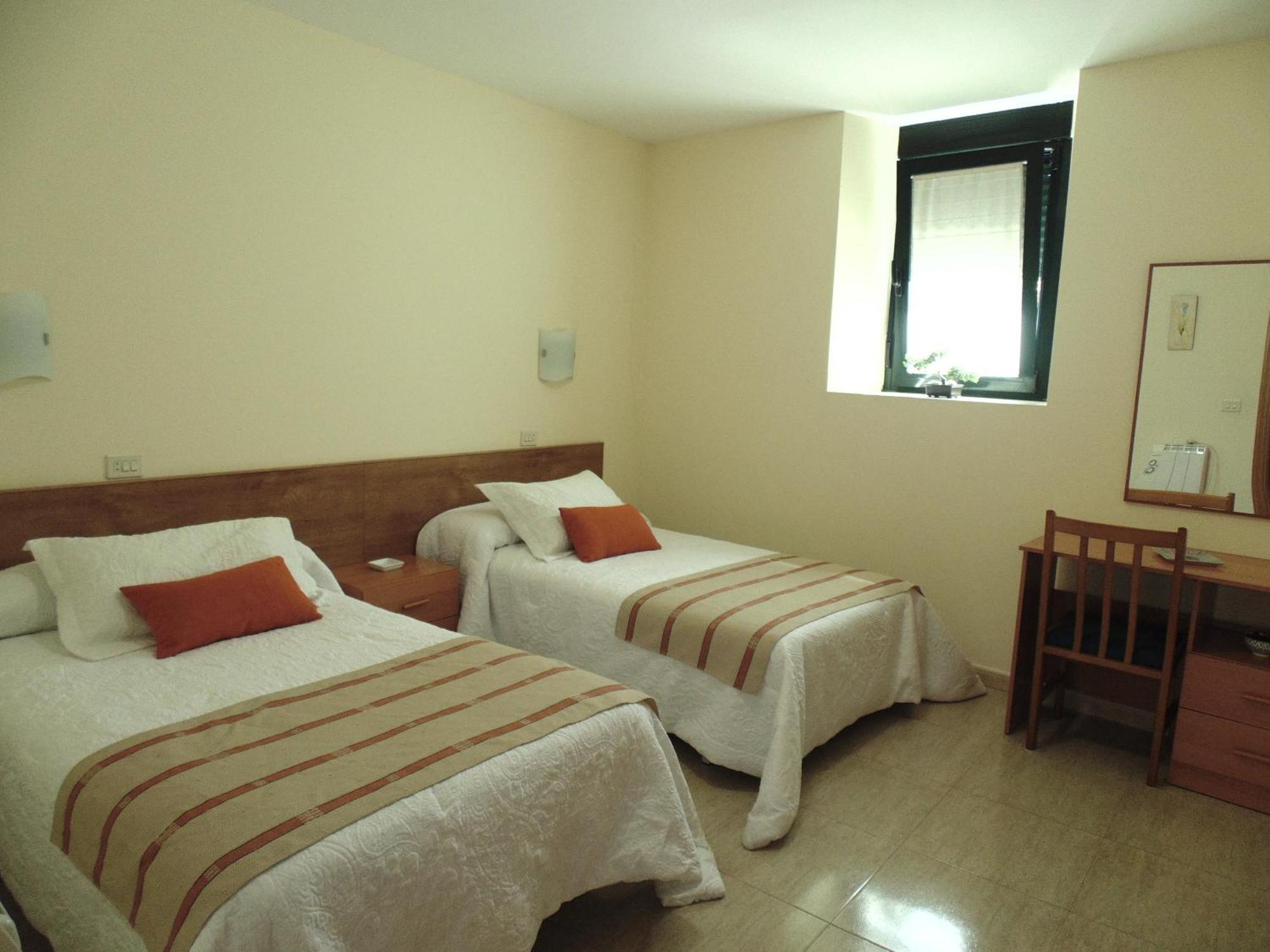 Apartamentos Outeiro Побра до Караминял Екстериор снимка